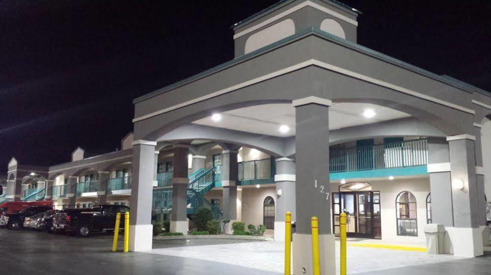 Super 8 By Wyndham Murfreesboro Exteriér fotografie